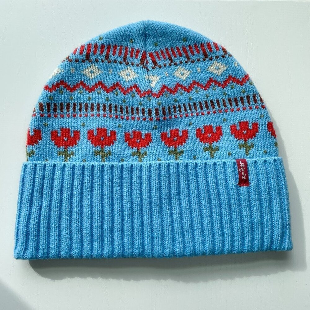 Levi's Flower Knit Foldover Beanie Powder Blue Nordic Unisex One Size OS Pom Pom